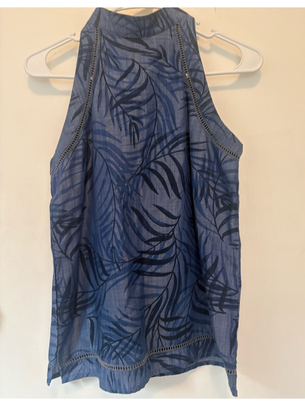 Cato Blue Palm-Print High-Neck Camisole